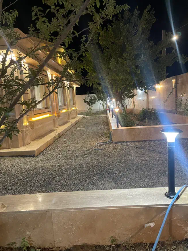 باغ ویلای مسکونی|اجارهٔ کوتاه‌مدت ویلا و باغ|اراک, |دیوار