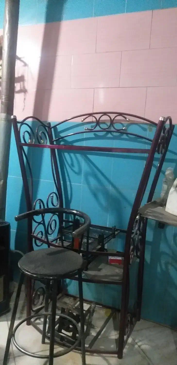 مقداری وسایل خونه|قوری، کتری، قهوهساز دستی|بروجرد, |دیوار