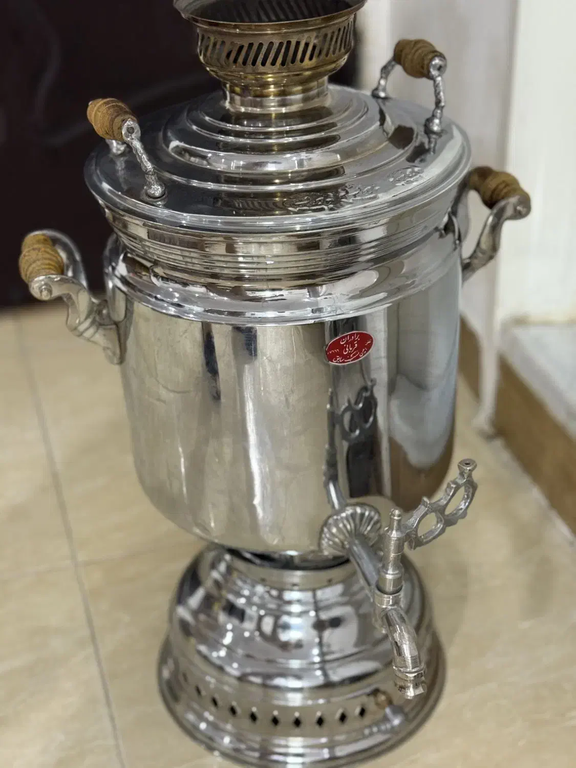 سماور بزرگ|سماور، چایساز، قهوهساز|فردیس, نسترن غربی|دیوار