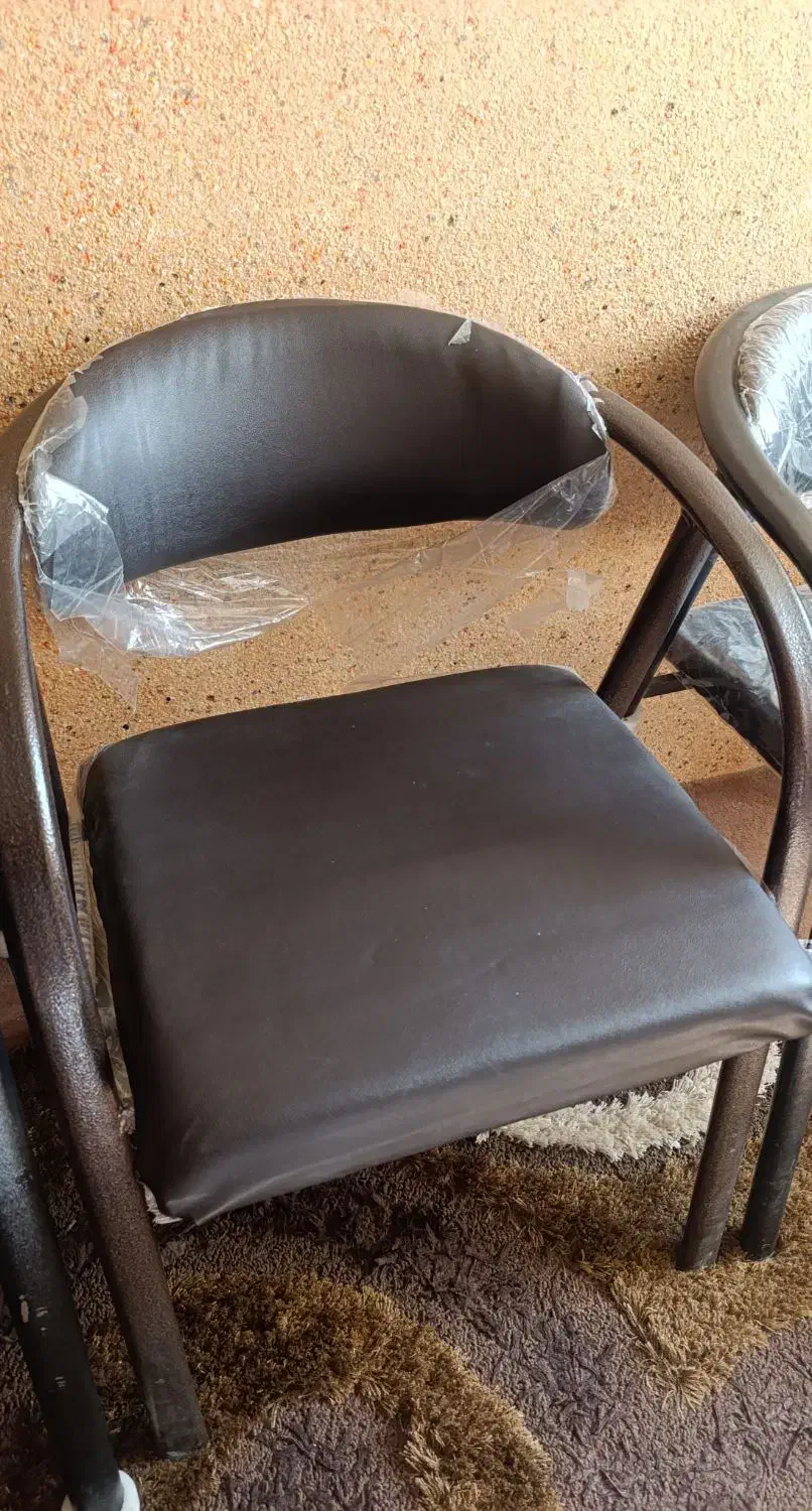 فروش میز و صندلی اداری|دفتر کار|شاهینشهر, فردوسی|دیوار