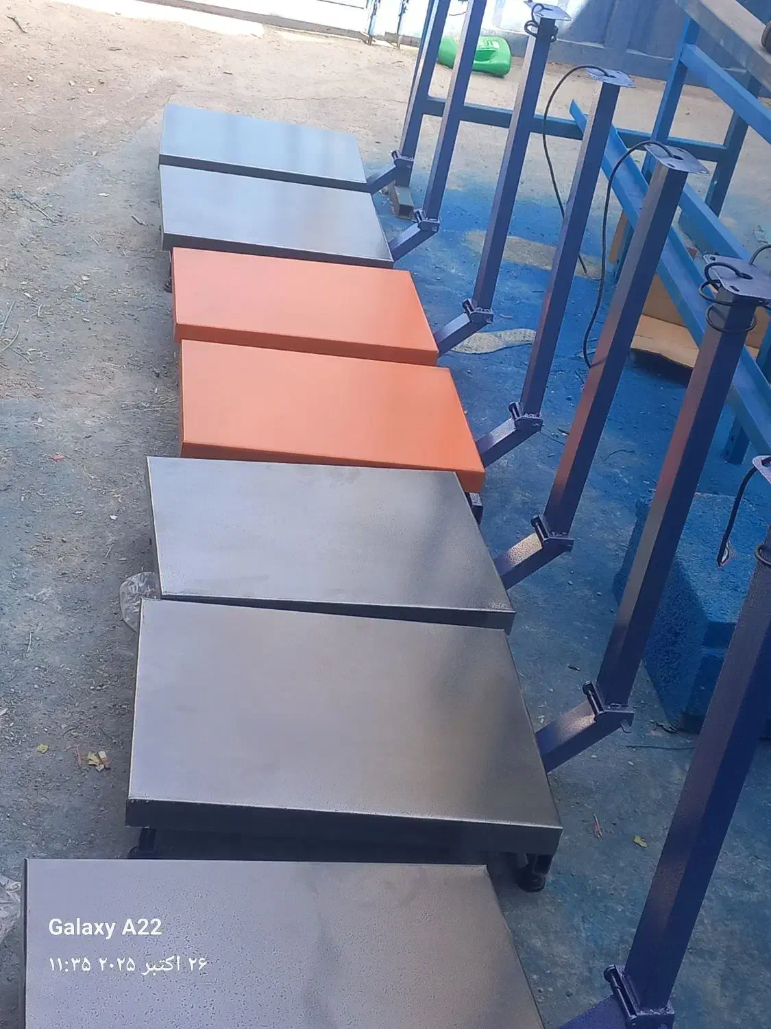 باسکول ۲۰۰و۳۰۰تاشو قیمت همکاری|فروشگاه و مغازه|مهریز, |دیوار