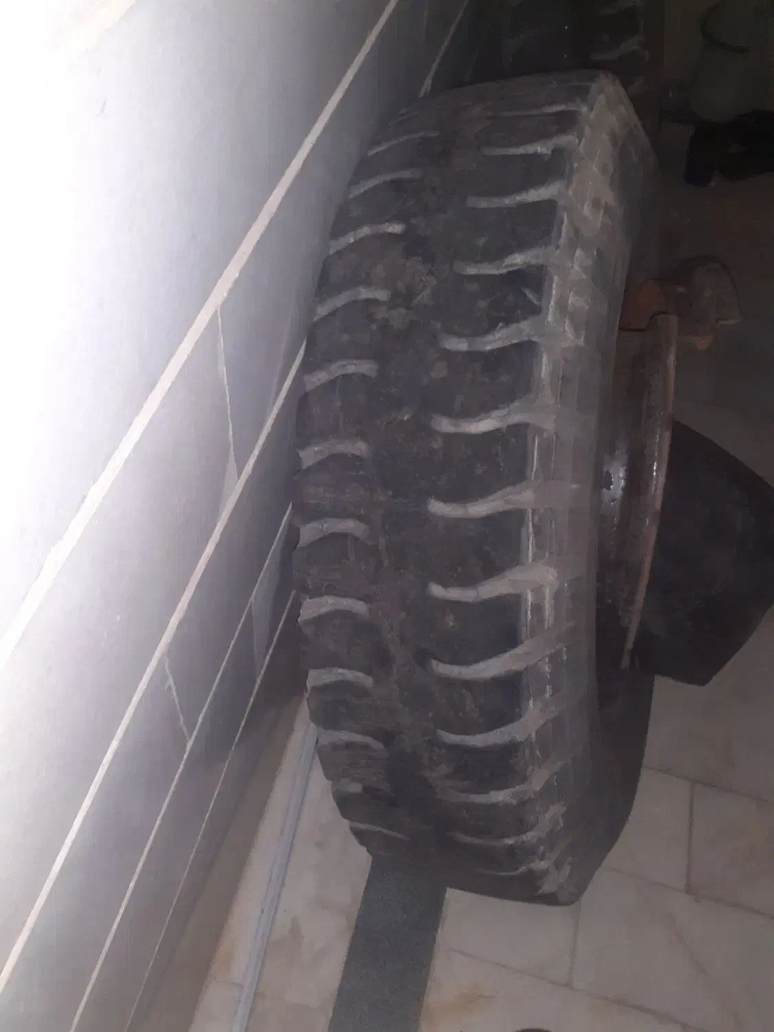 دو عدد لاستیک نیسان،،خاوری|قطعات یدکی و لوازم جانبی|فشاپویه, |دیوار