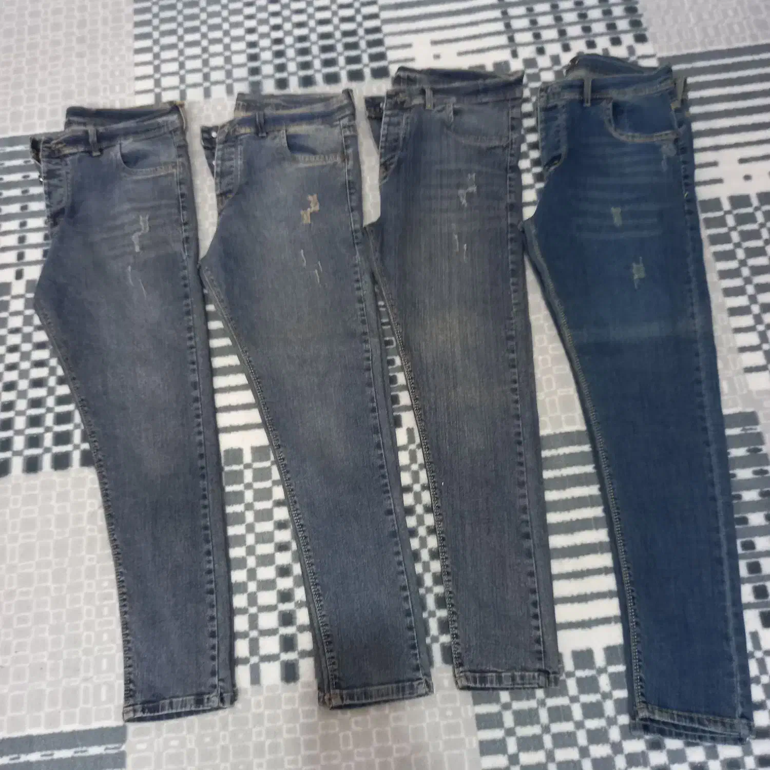 شلوار لی|لباس|بروجرد, |دیوار