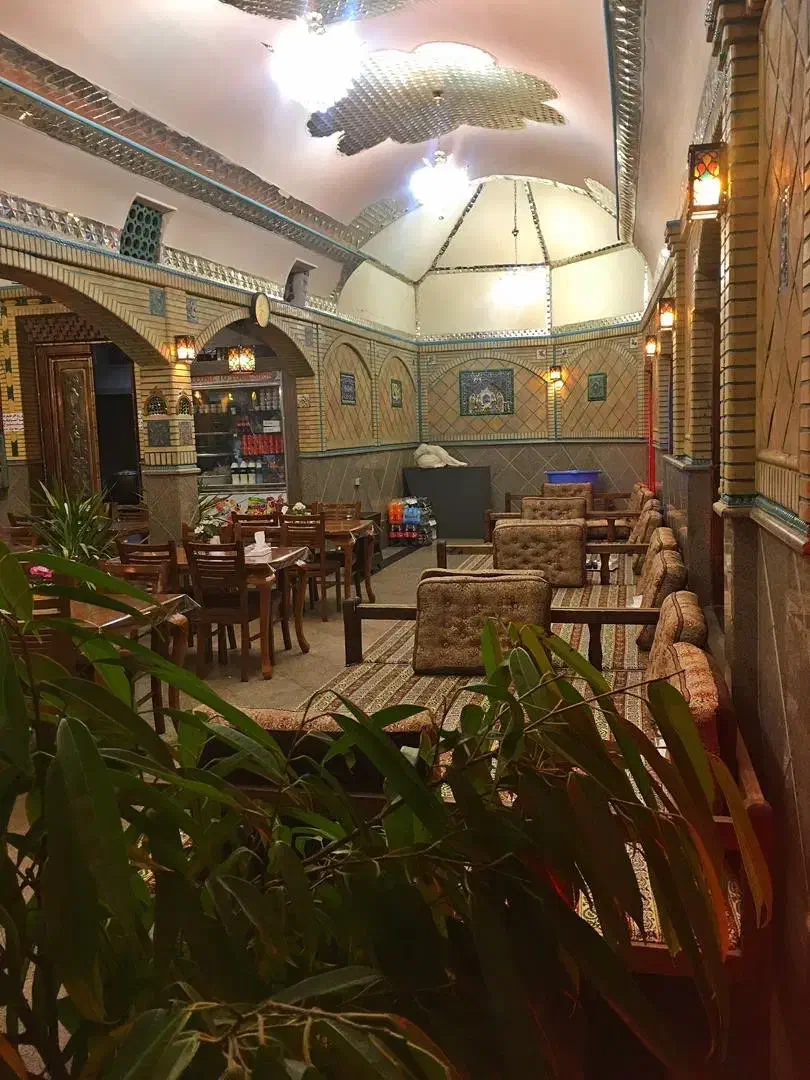 رهن و اجاره رستوران سنتی با وسایل کامل نزدیک بازار|اجارهٔ مغازه و غرفه|تهران, پامنار|دیوار