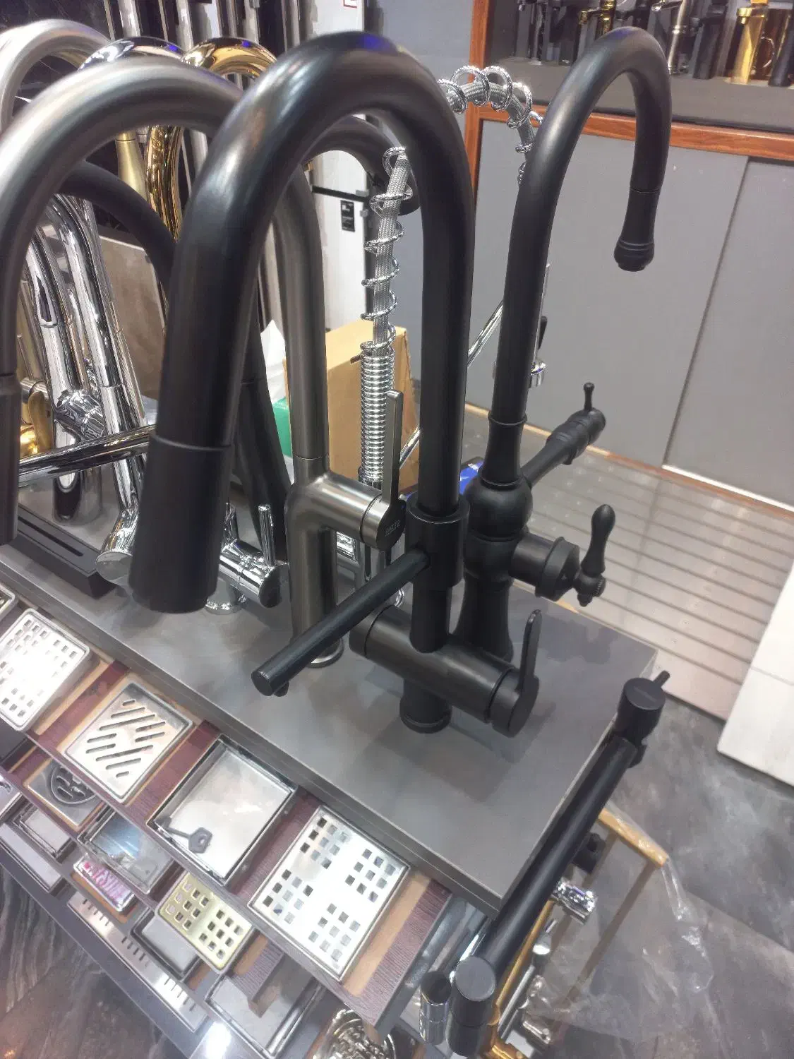 شیر دو منظوره تصفیه خور شلنگ دار|لوازم سرویس بهداشتی|تهران, بنی‌هاشم|دیوار