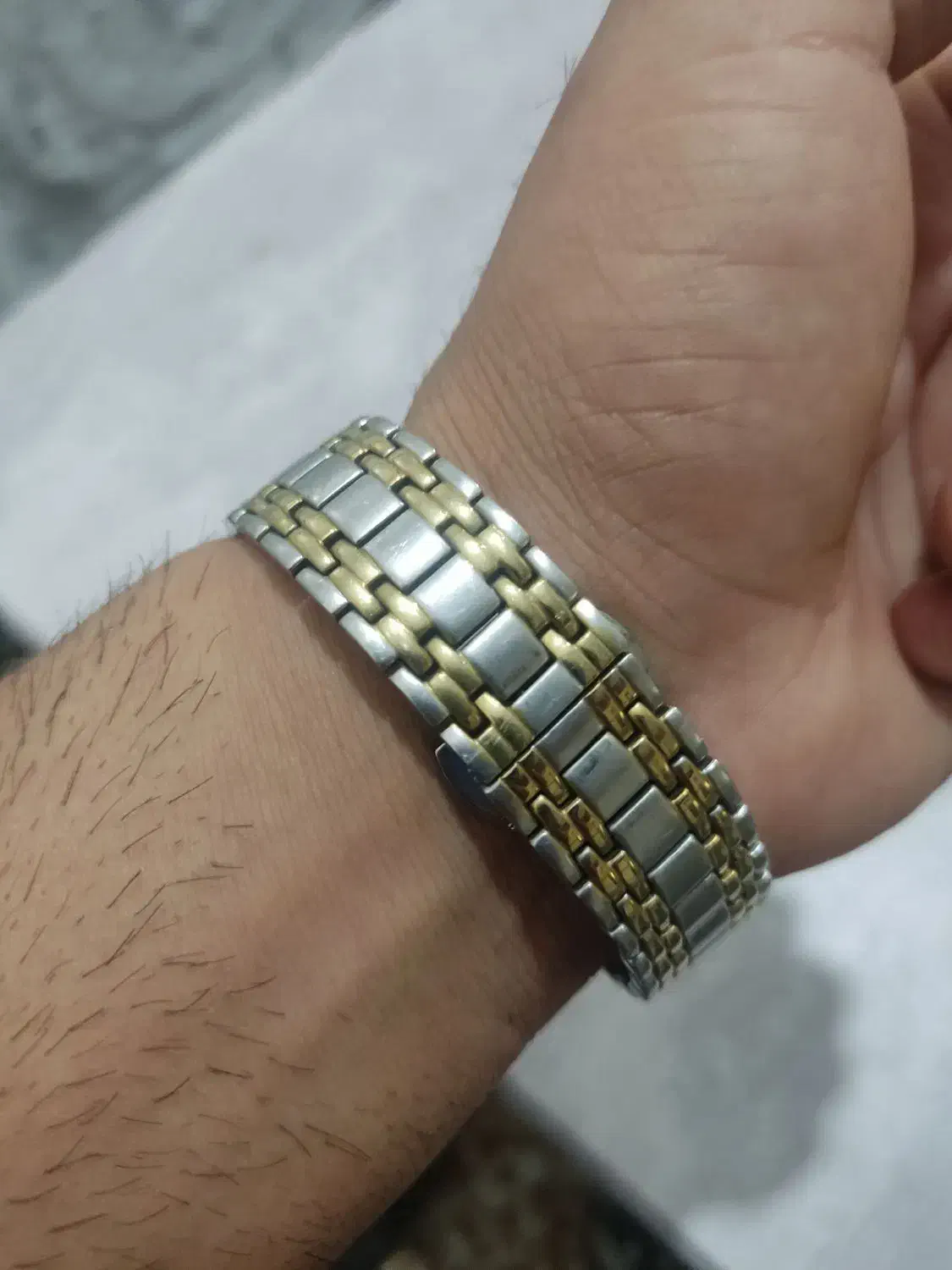 ساعت مچی|ساعت|چهارباغ, |دیوار