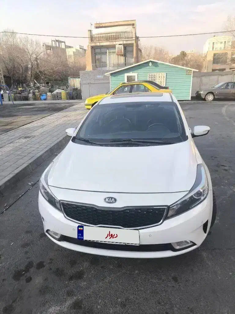 سراتو ۲۰۱۷ وارداتی|خودرو سواری و وانت|تهران, امیریه|دیوار