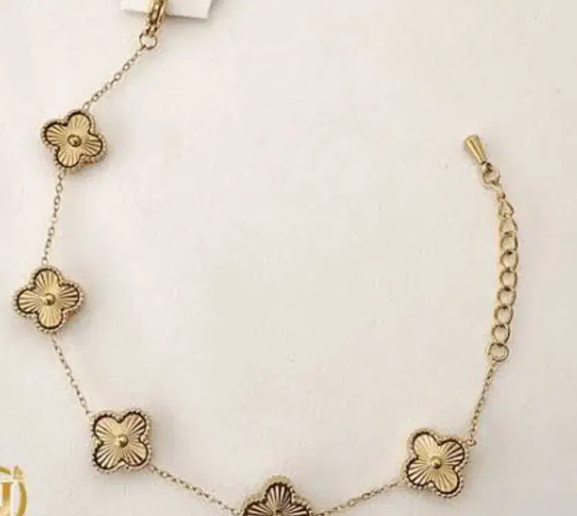 گردنبند و دستبند|بدلیجات|ملایر, |دیوار