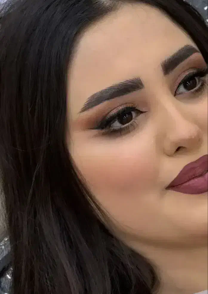 میکاپ شینیون رنگ و بافت مو مناسب|خدمات آرایشگری و زیبایی|دورود, |دیوار