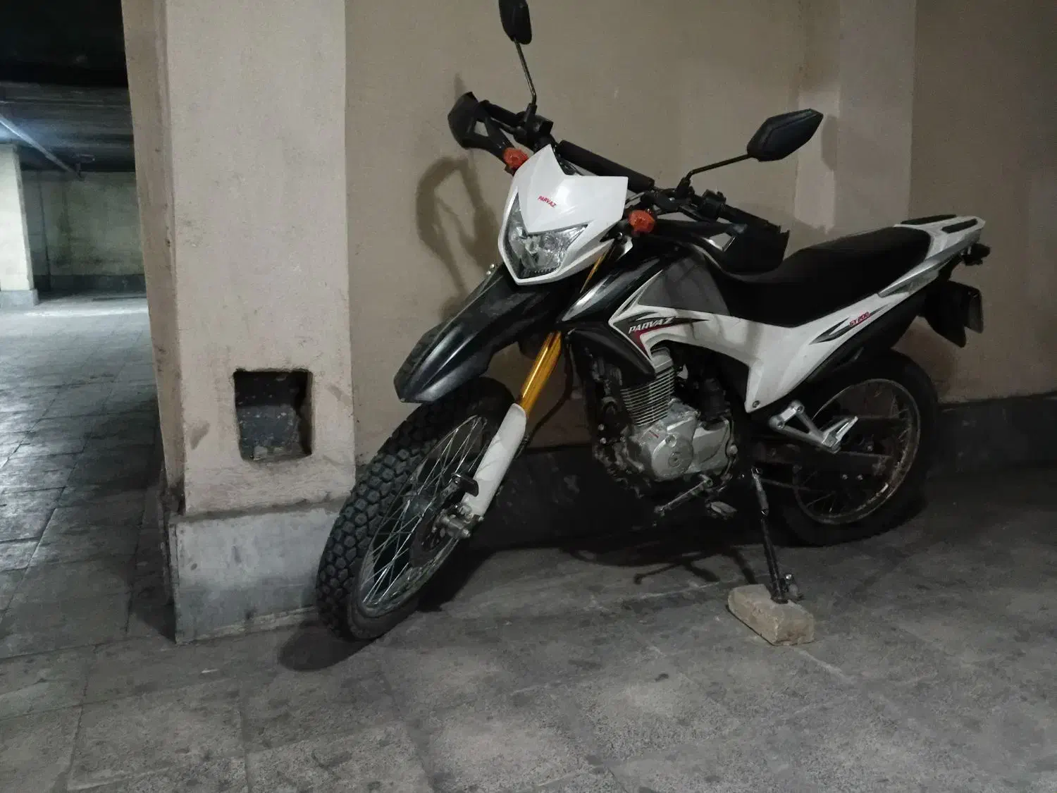 تریل پرواز ۲۰۰ درحد خشک ۱۴۰۲|موتورسیکلت|زنجان, |دیوار