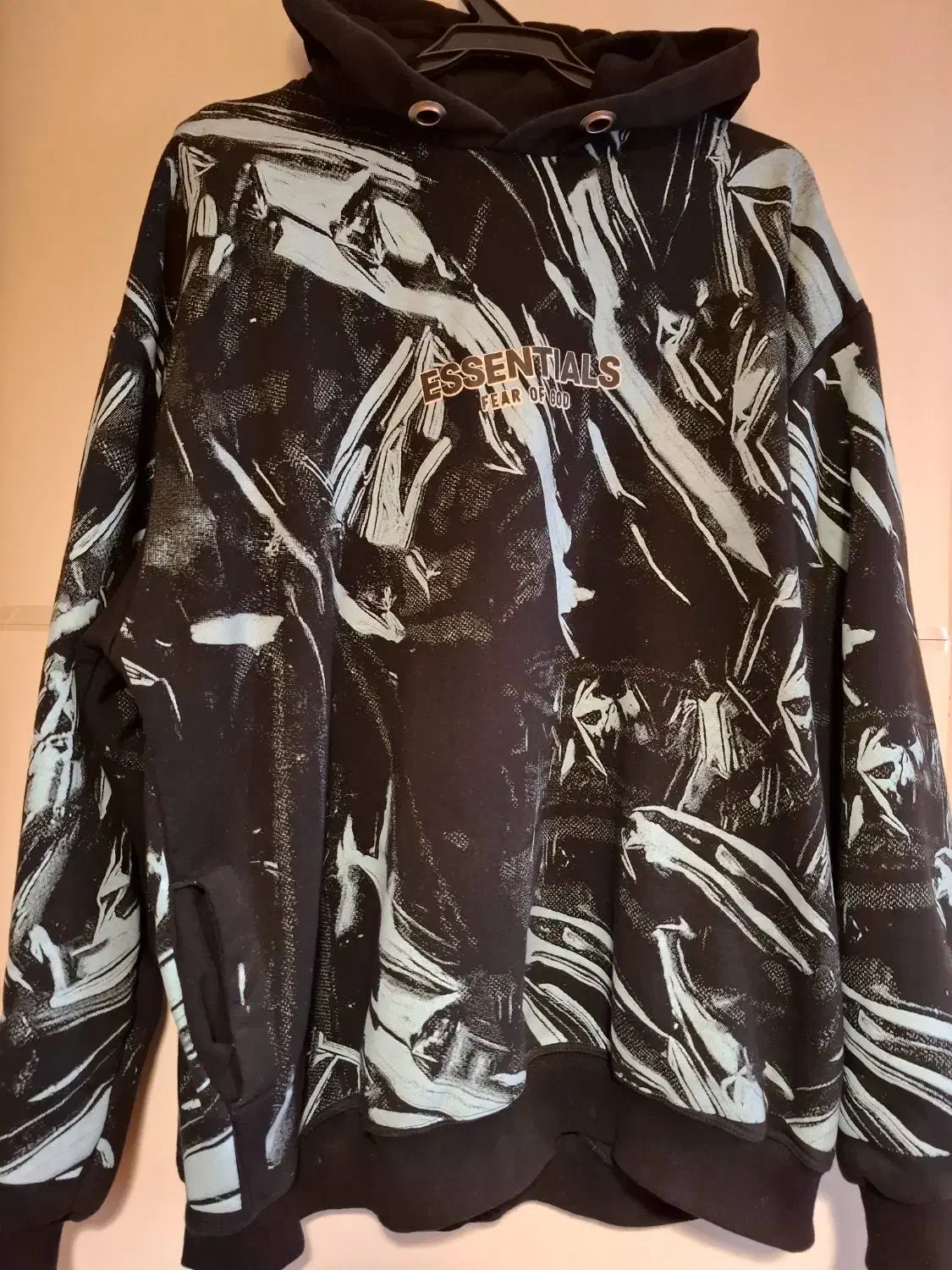 هودی مردانه درحد نو|لباس|تهران, باغ فیض|دیوار