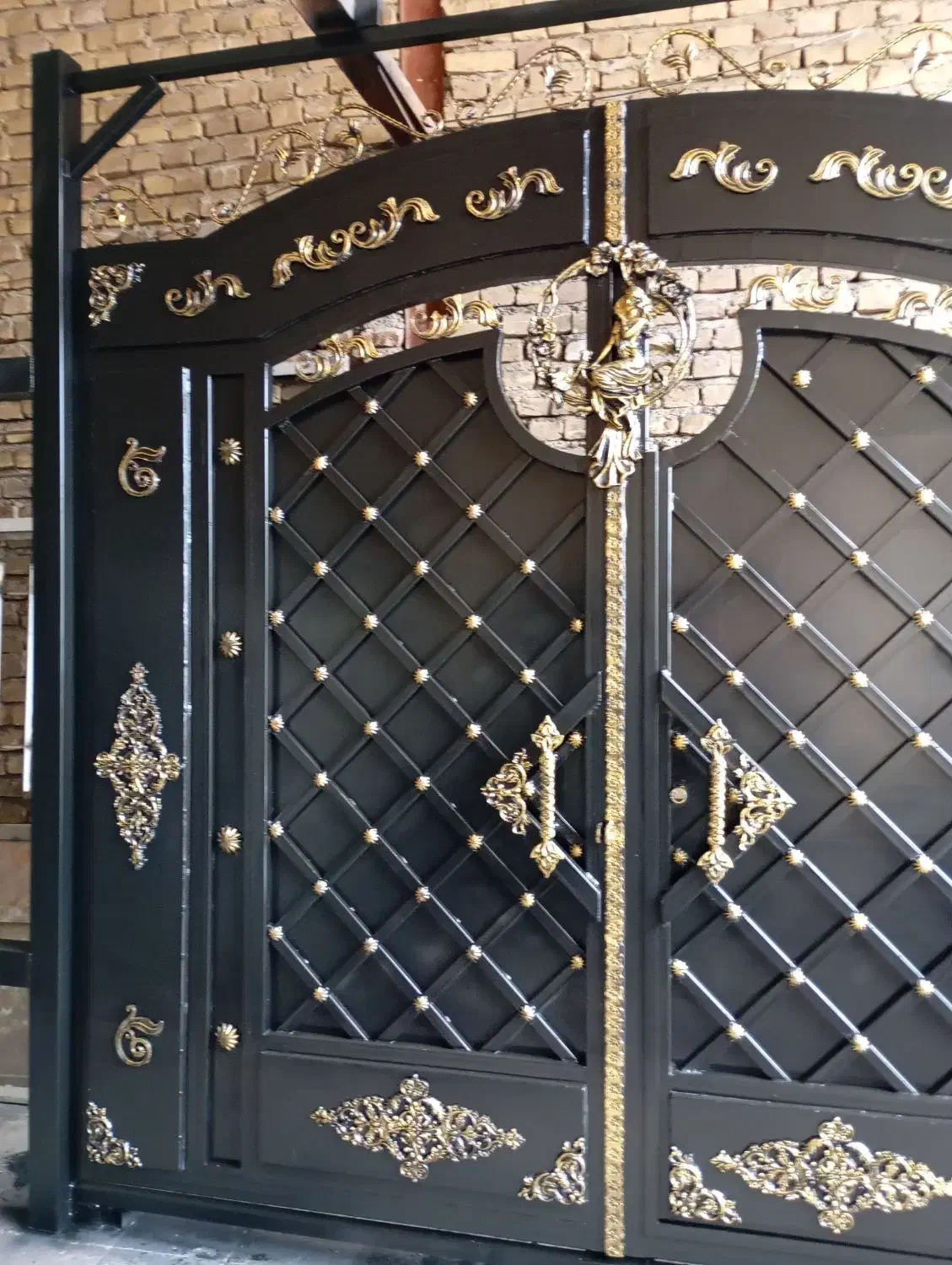 نقاشی ساختمان|خدمات پیشه و مهارت|سبزوار, عارف|دیوار