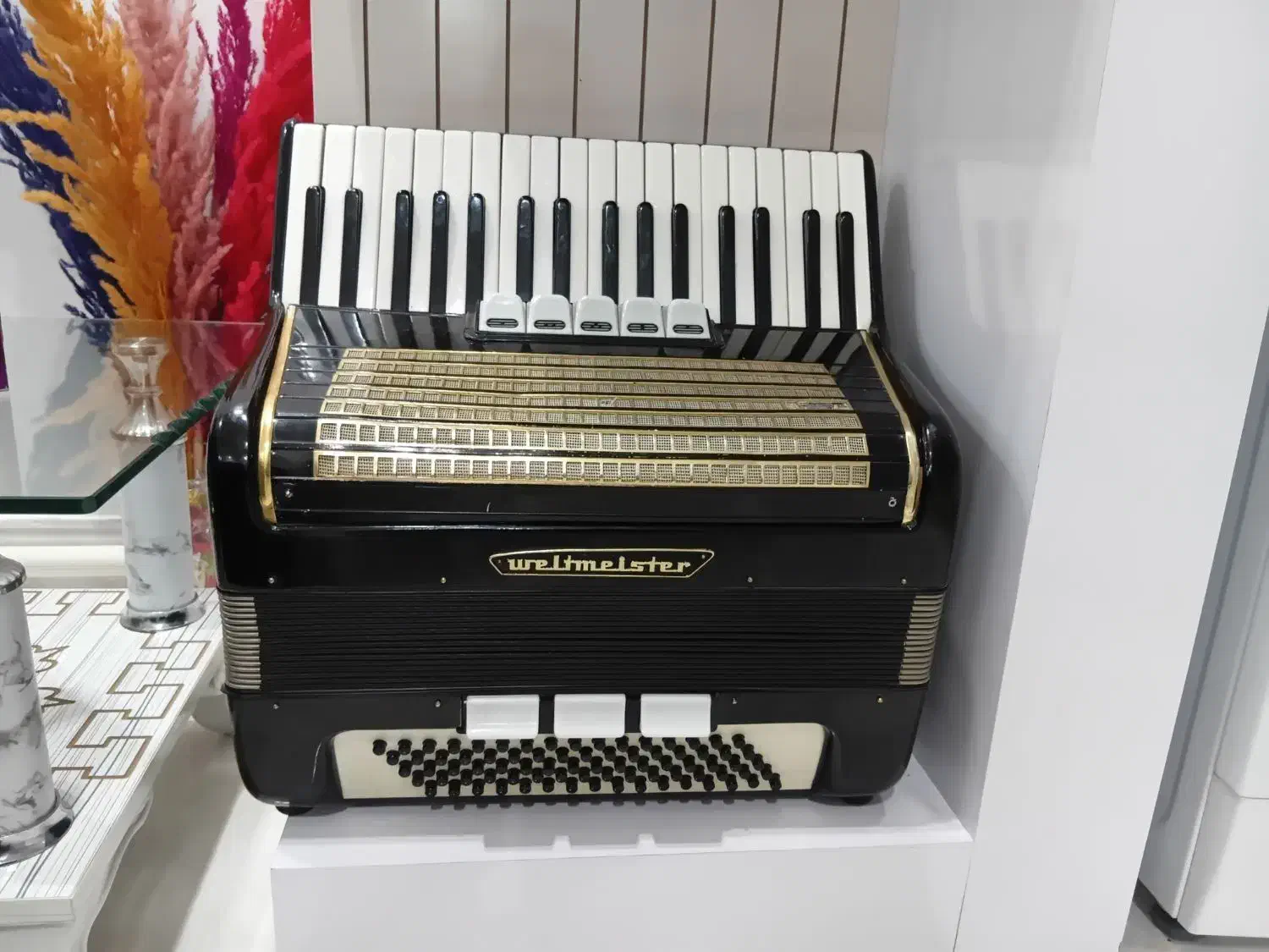 آکاردئون آلمانی|پیانو، کیبورد، آکاردئون|ایلخچی, |دیوار