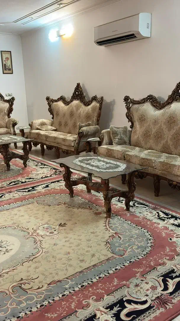 فروش مبل سلطنتی تمام چوب|مبلمان خانگی و میز عسلی|جهرم, |دیوار