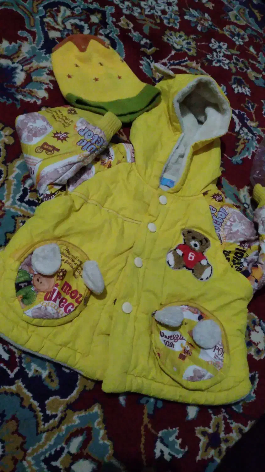 کاپشن بچگانه|کفش و لباس بچه|تربت جام, جامی|دیوار