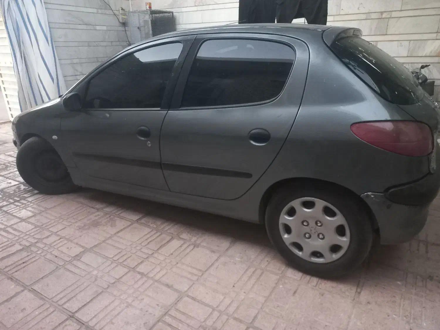 پژو ۲۰۶ فیلی مدل۱۳۸۳ بدون رنگ|خودرو سواری و وانت|شهرکرد, |دیوار