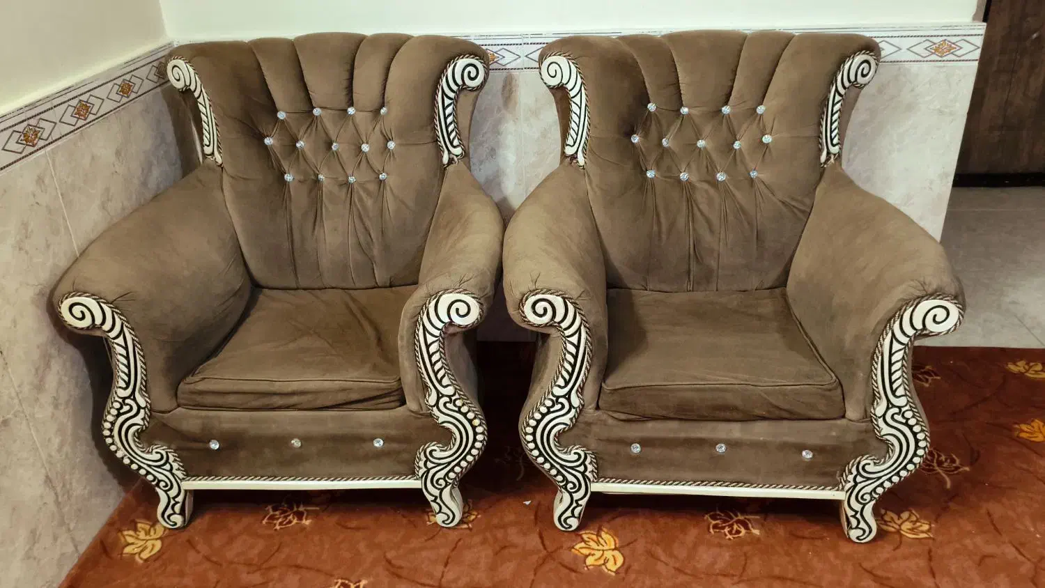 مبل 9 نفره راحتی قیمت توافقی|مبلمان خانگی و میز عسلی|بهارستان, |دیوار