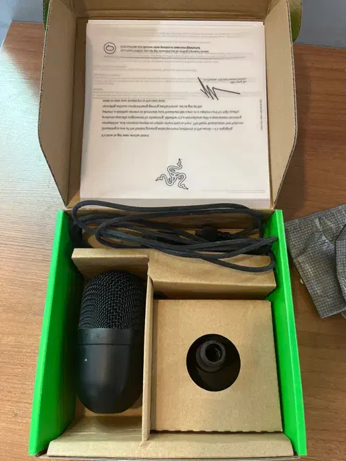 میکروفون razer seiren mini|قطعات و لوازم جانبی رایانه|شیراز, شهرک گلستان شمالی|دیوار