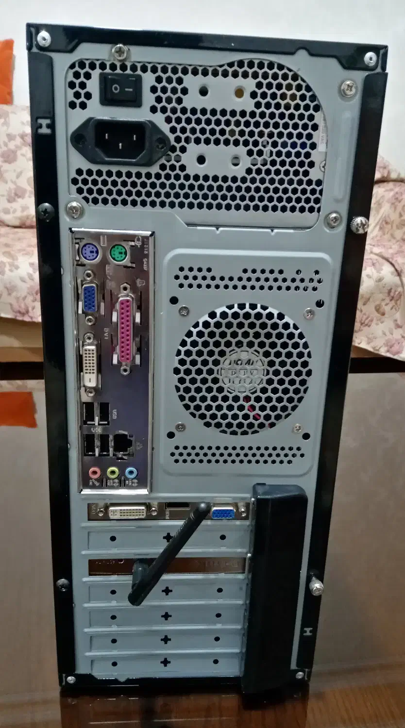 کیس کامل آماده‌کار . هارد 1TB سالم، رم 6GB|رایانه رومیزی|سنندج, |دیوار