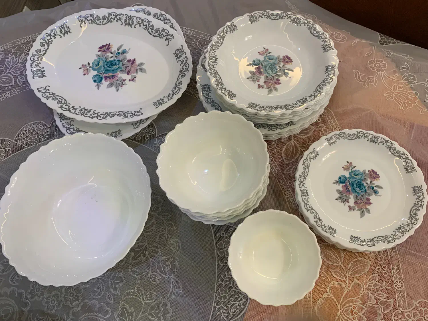 سرویس چینی اوپال ۶ نفره|ظروف سرو و پذیرایی|شیراز, فضل‌آباد|دیوار