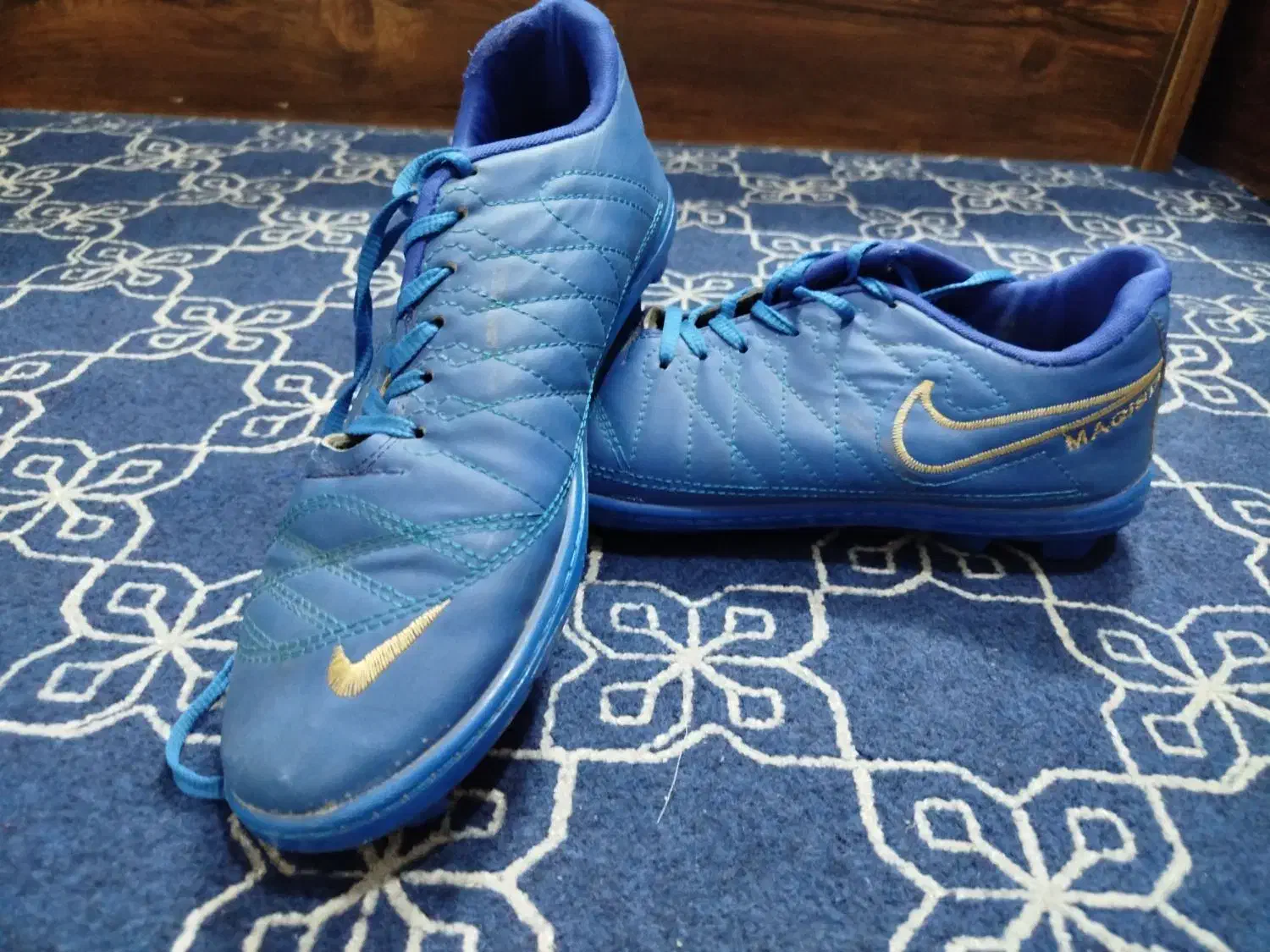 استوک چمنی نایک|کیف، کفش، کمربند|خمین, |دیوار