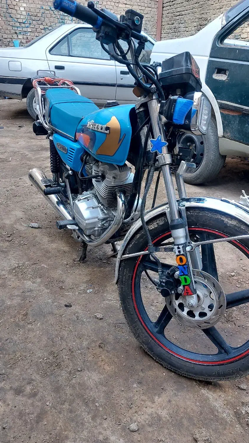 موتور لیفان 200|موتورسیکلت|زابل, |دیوار