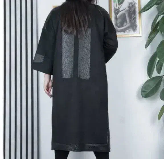 پالتو چرم پوست ماری و مخمل مجلسی جدید|لباس|شاهرود, |دیوار