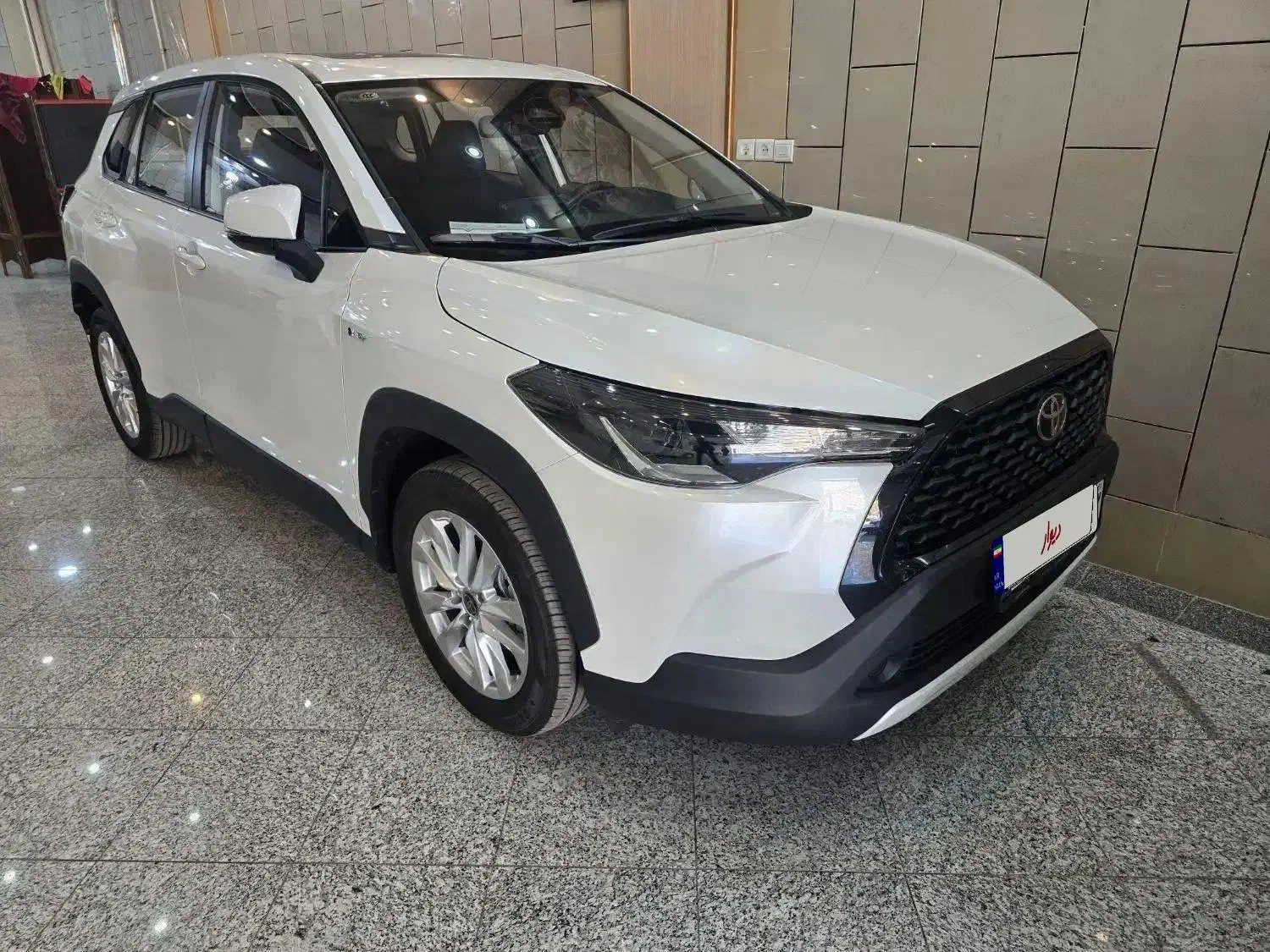 کرولا کراس ۲۰۲۵ هیبرید|خودرو سواری و وانت|اصفهان, بوستان ناژوان|دیوار