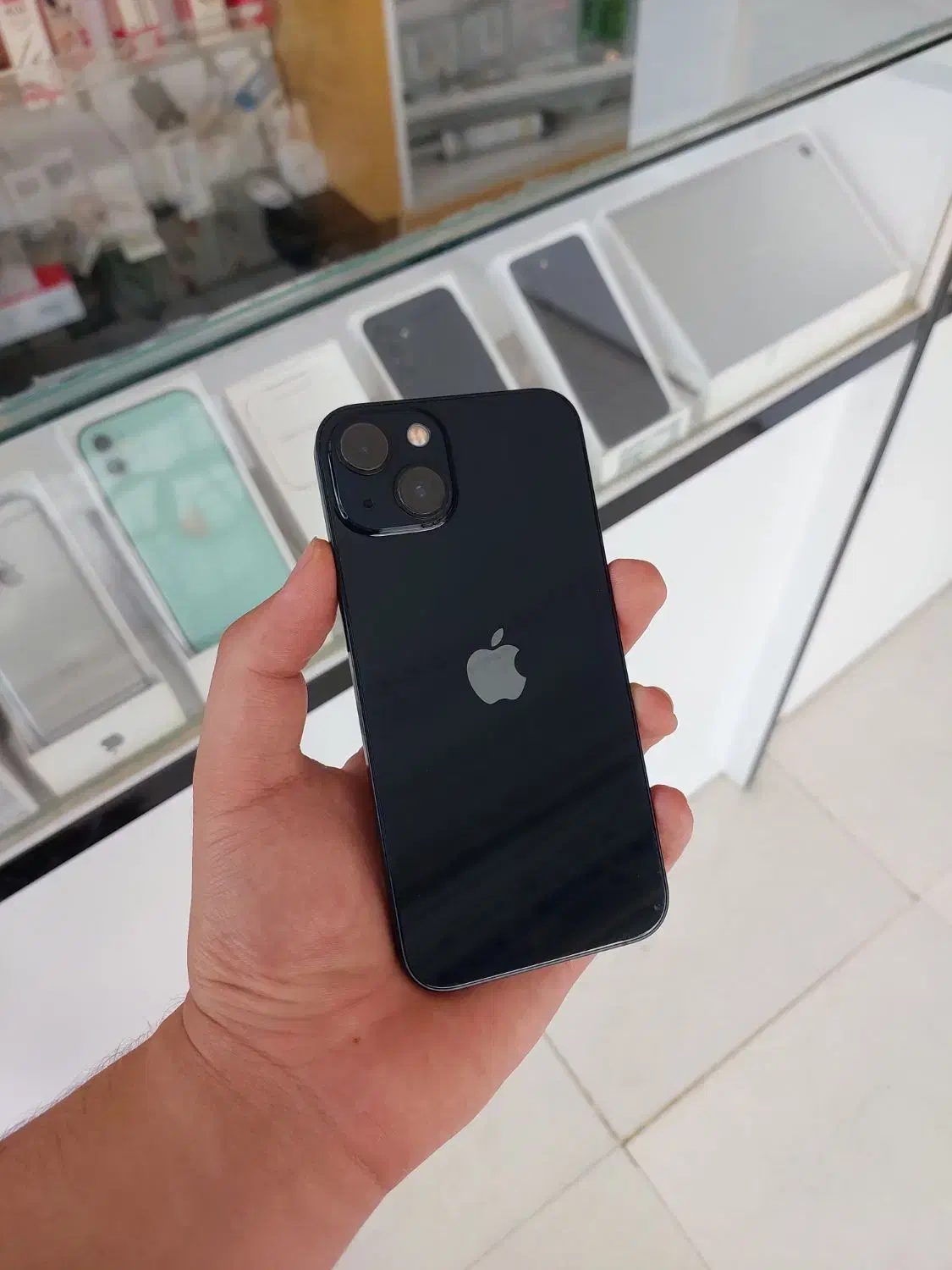 اپل Iphone 13 ZA/A حافظه ۱۲۸ گیگابایت|موبایل|یزد, |دیوار