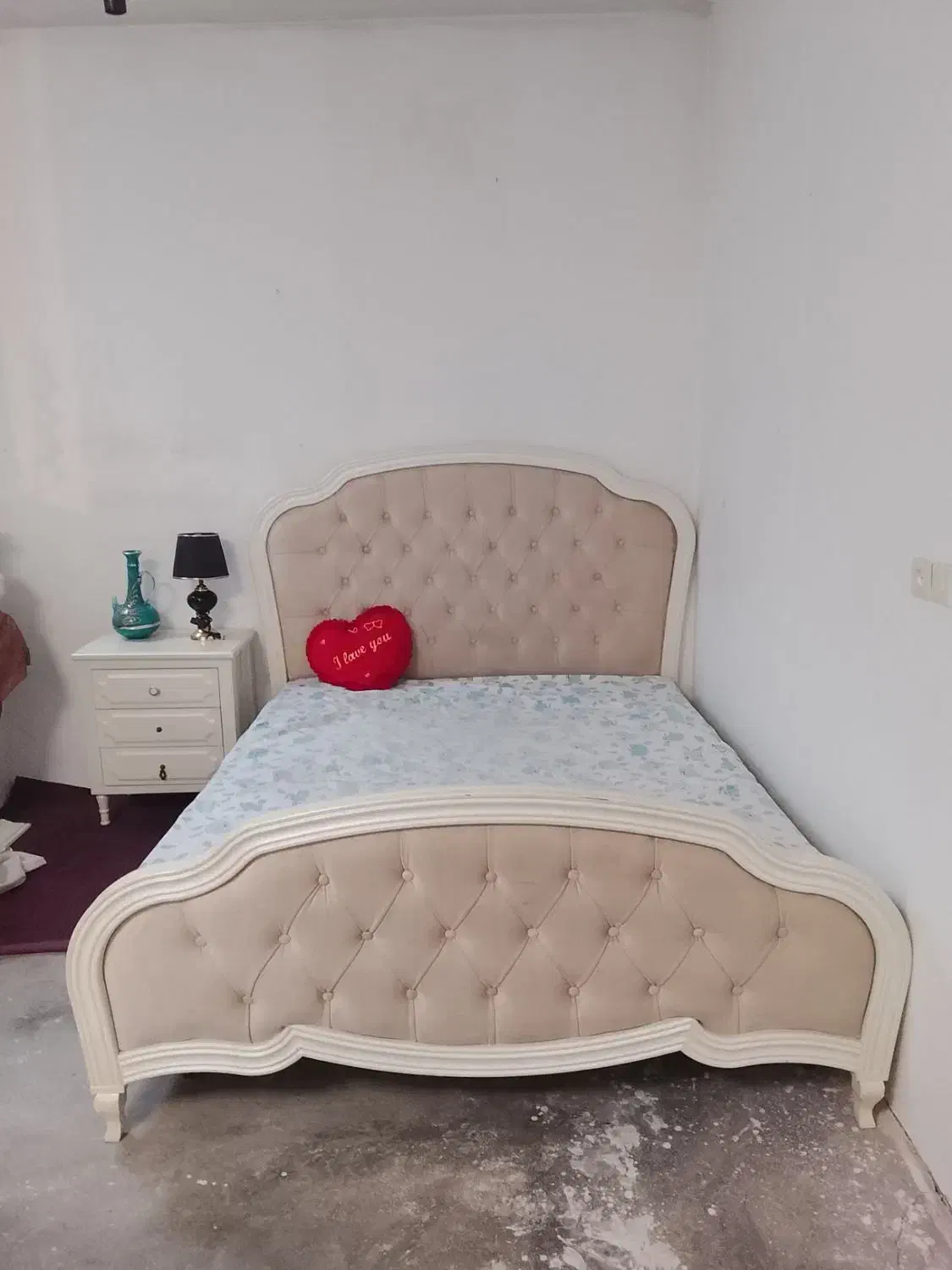 یه دست تخت خواب دونفره|تخت و سرویس خواب|کرمانشاه, |دیوار