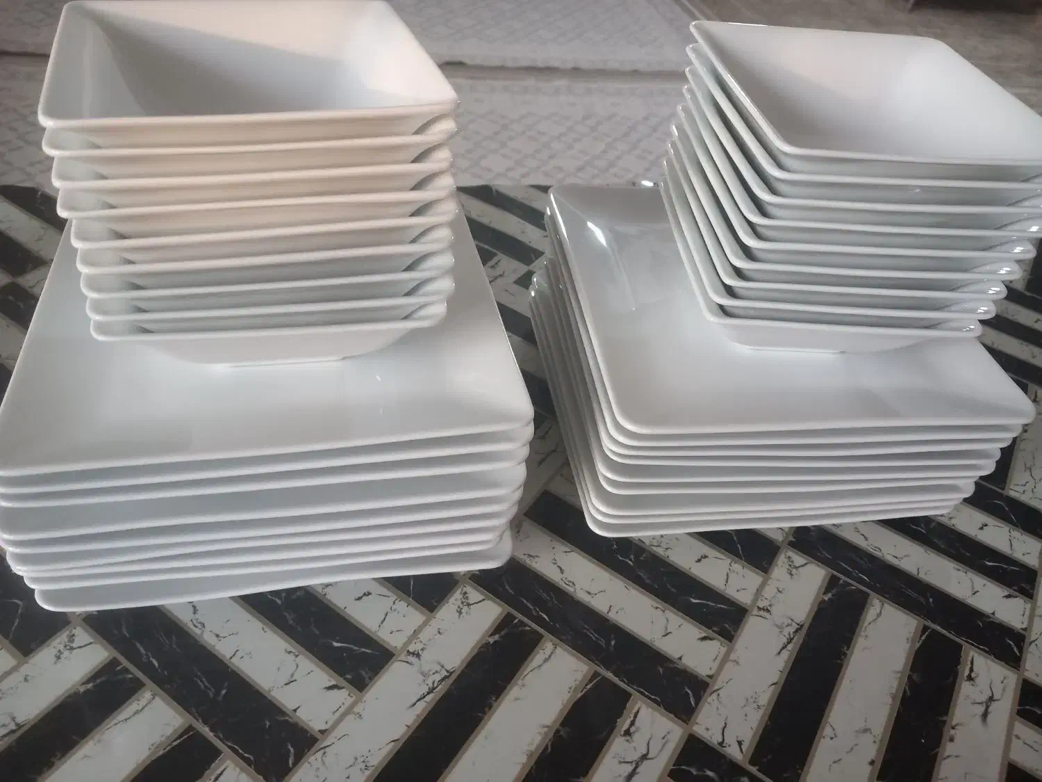 چینی نو نو|ظروف سرو و پذیرایی|کنگاور, |دیوار