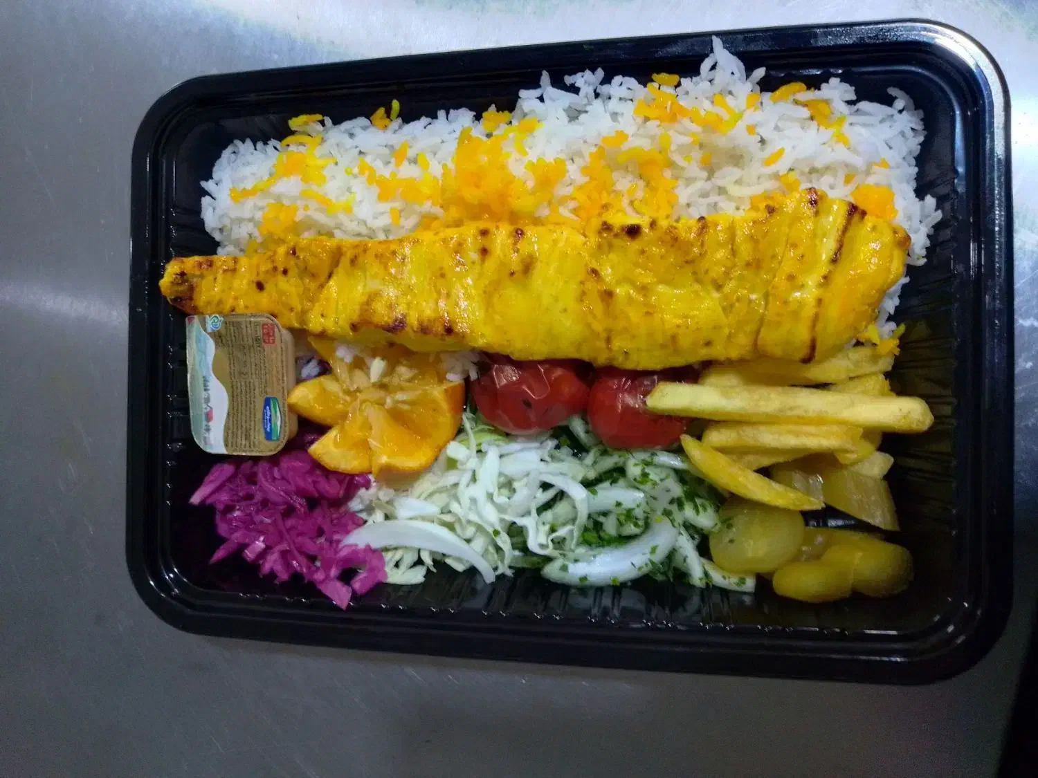 کارگر ساده نیازمندیم|استخدام خدمات فروشگاه و رستوران|گلستان (تهران), |دیوار