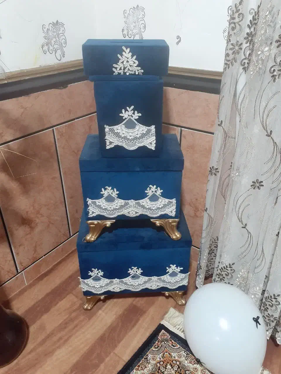 صندوقچه|کلکسیون اشیاء عتیقه|کردکوی, |دیوار