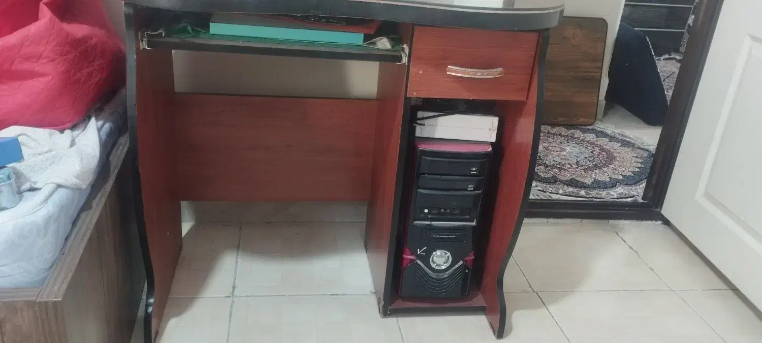 لوازم|فرش|اسلام‌شهر, شهرک توحید|دیوار