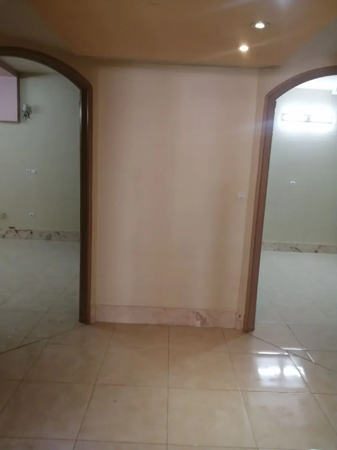 طبقه اول خانه ویلایی 180 متری 2 خواب بسیار تمیز|اجارهٔ خانه و ویلا|خمینیشهر, |دیوار