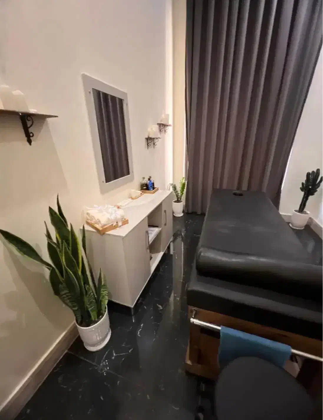 ۱۹۵متر/برج باغ/امکانات هتلینگ/تمدید سالانه/فوری