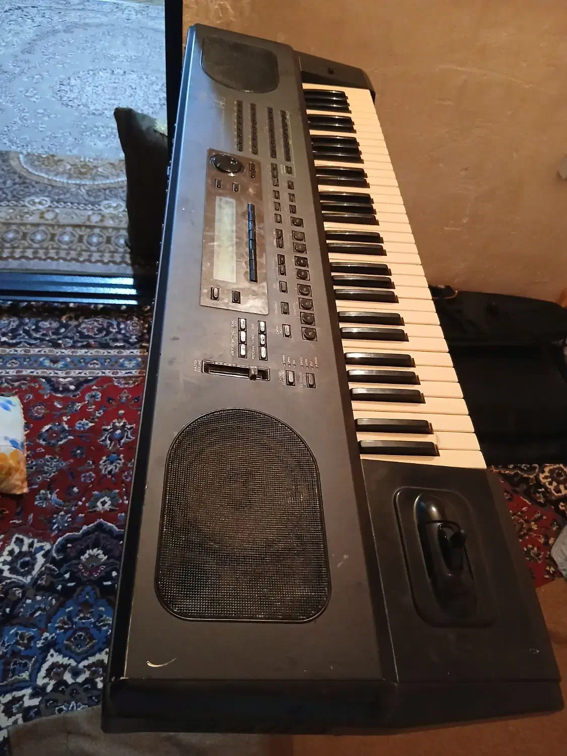 ارگ i4|پیانو، کیبورد، آکاردئون|ارومیه, |دیوار