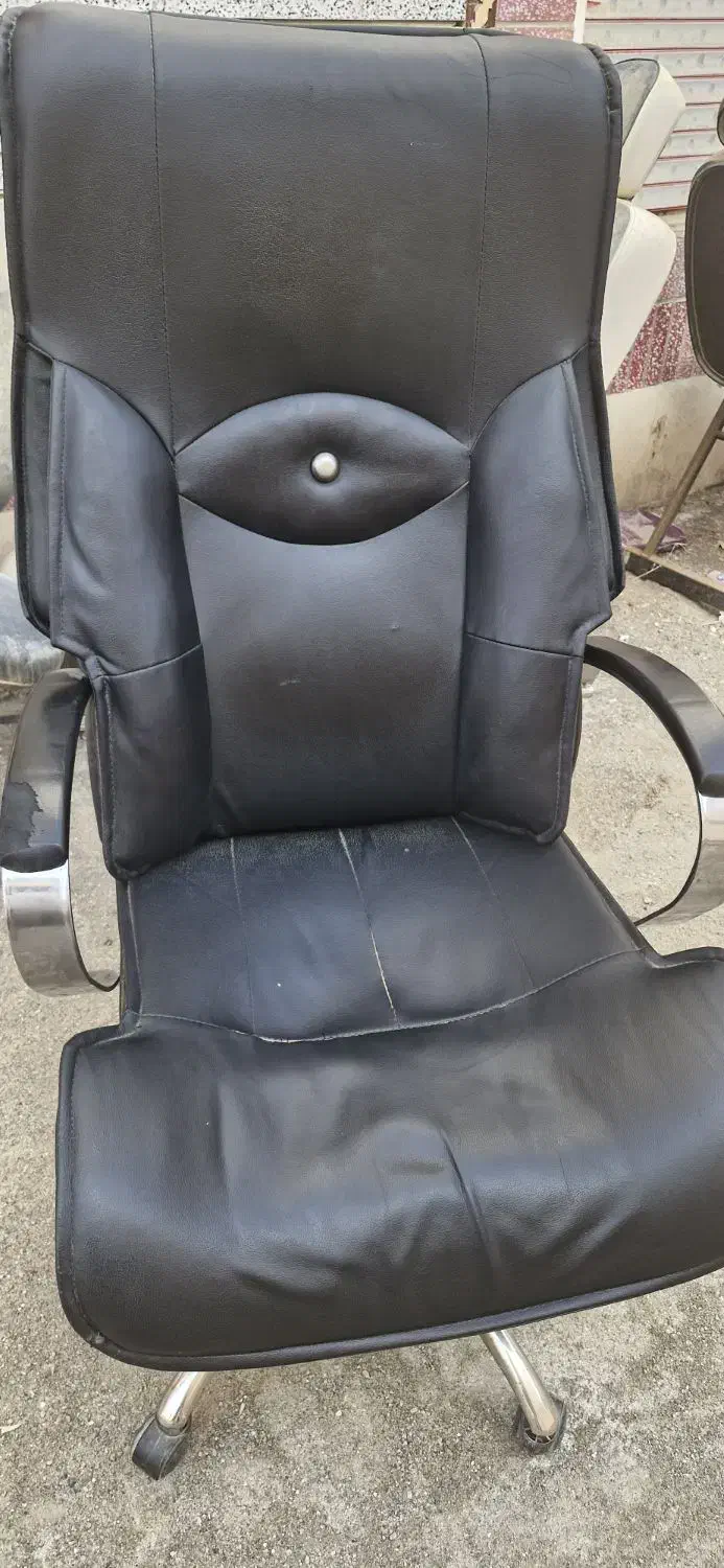 ۴ عدد صندلی|صندلی و نیمکت|زابل, |دیوار