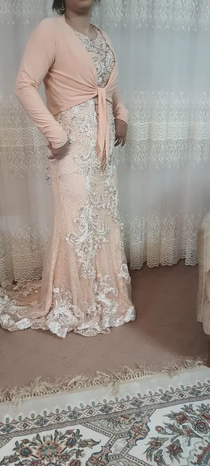 لباس مجلسی|لباس|سبزوار, هویزه|دیوار