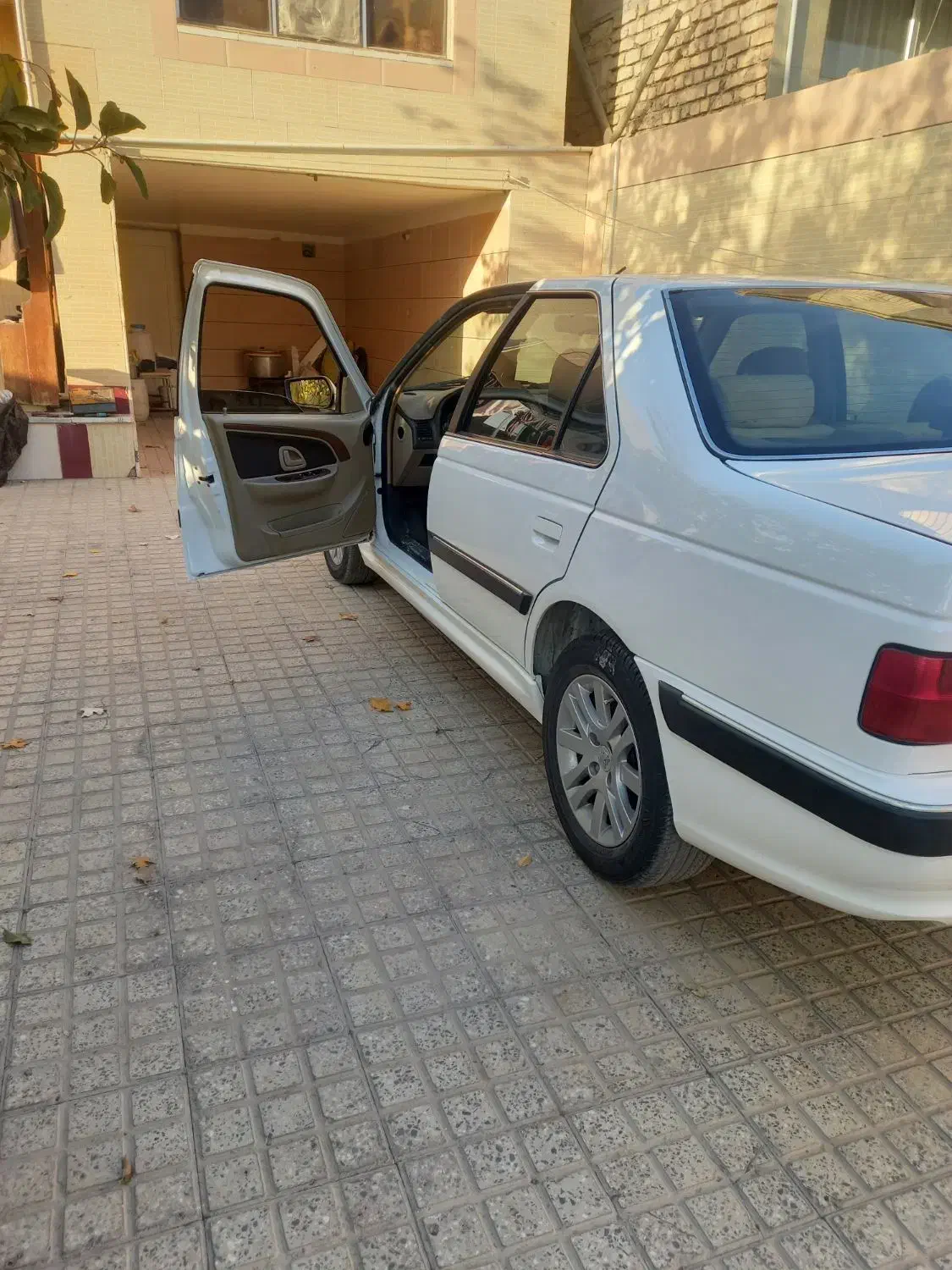 پژو پارس TU5مدل۱۴۰۱|خودرو سواری و وانت|اصفهان, بهارستان|دیوار