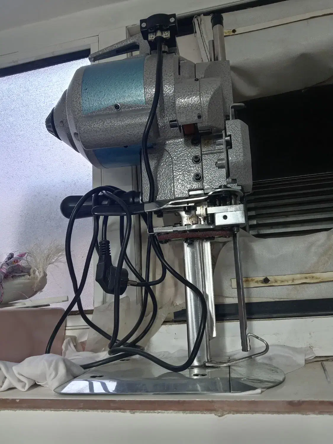 قیچی برقی هشت پر|لوازم خیاطی و بافتنی|قم, امامزاده ابراهیم|دیوار