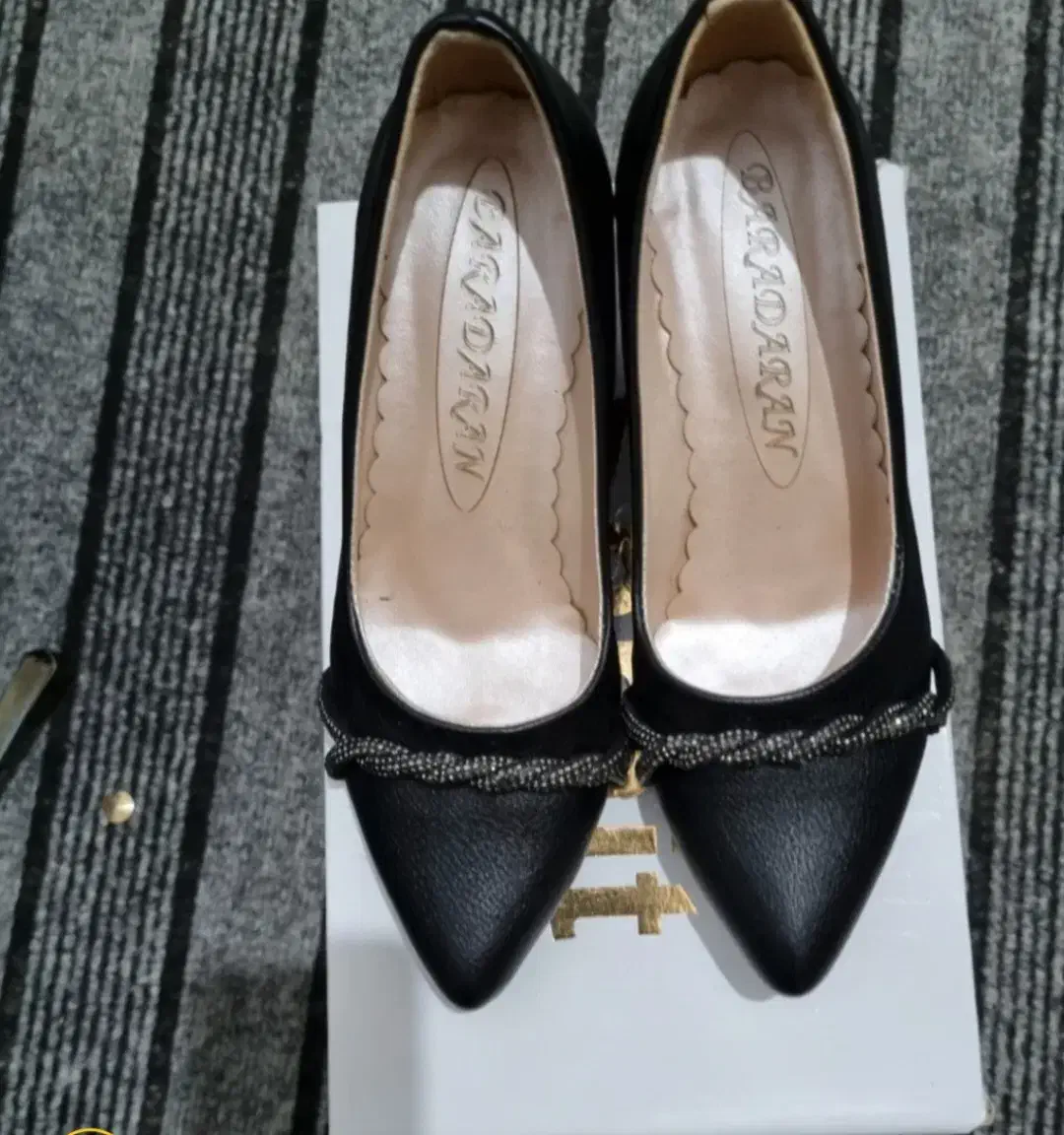 کفش مجلسی شیک سایز ۳۸ نو نو|کیف، کفش، کمربند|قم, بوستان جوان|دیوار