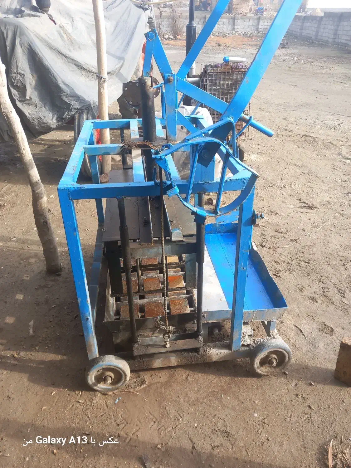 بلوک زن برقی معاوضه با گوسفندوموتور هم دارم|ماشین‌آلات صنعتی|کوهدشت, |دیوار