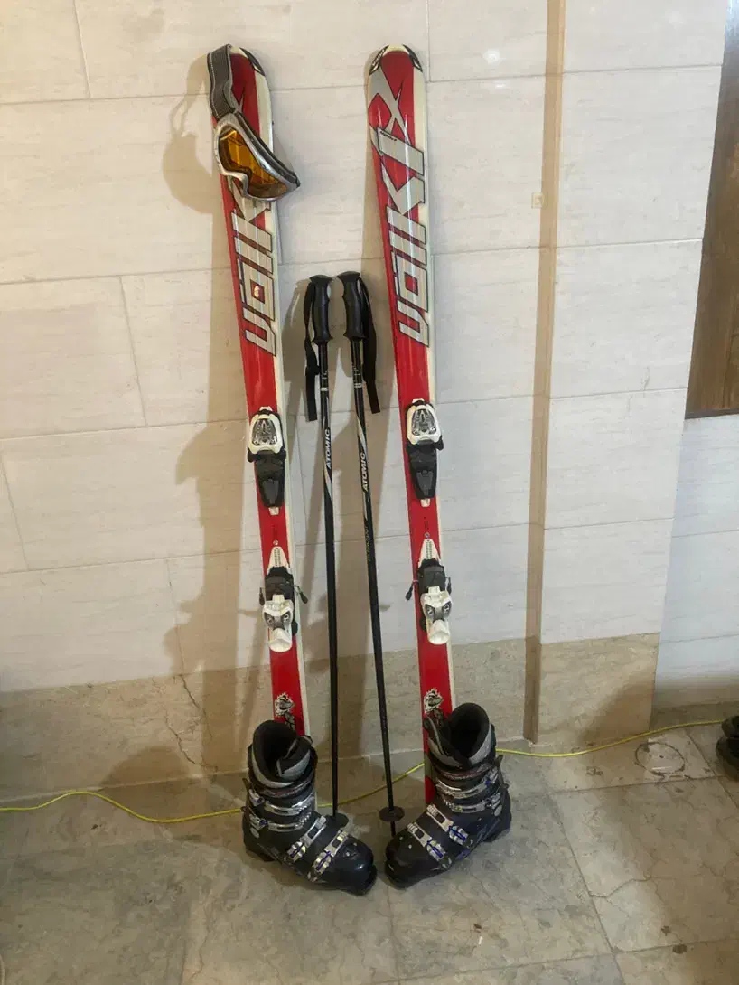 ست لوازم سکی آلپاین|ورزشهای زمستانی|ری, علایین|دیوار