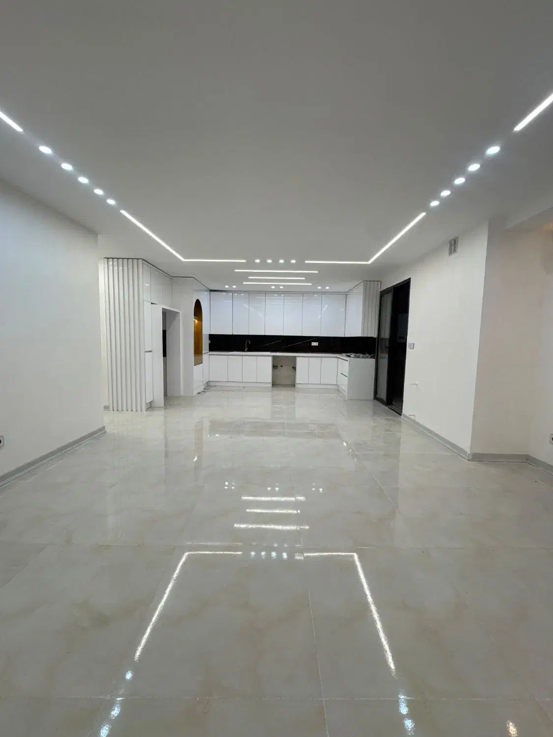 فروش آپارتمان نوساز مدرن ۱۱۴متری خ انتظام|فروش آپارتمان|فومن, |دیوار