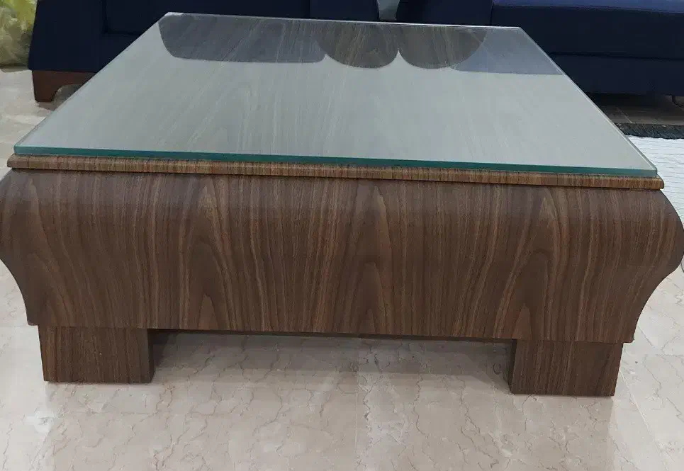 میز جلو مبل برند الدرادو با شیشه|مبلمان خانگی و میز عسلی|تهران, جنتآباد مرکزی|دیوار