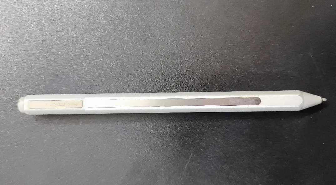 قلم سرفیس پرو ۴|قطعات و لوازم جانبی رایانه|قم, پردیسان|دیوار