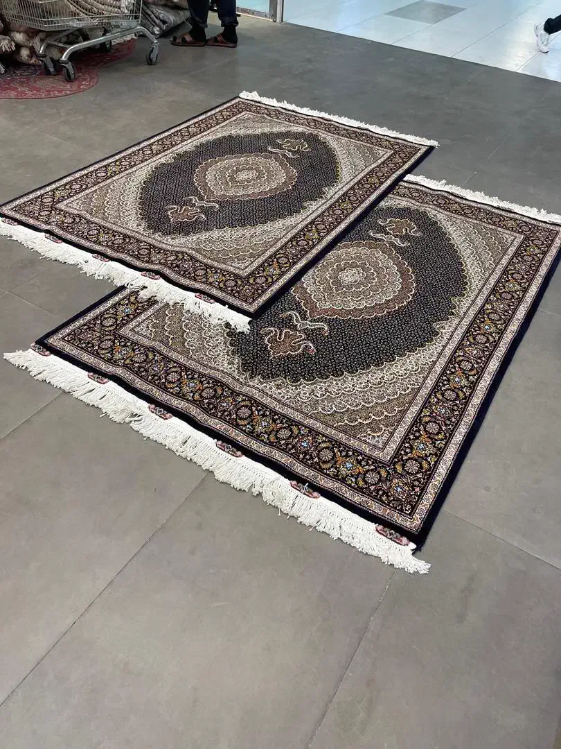 فرش دستباف (بساک)جفت ۳ متری ۶ لا مرینوس ابریشم|فرش|مشکیندشت, |دیوار