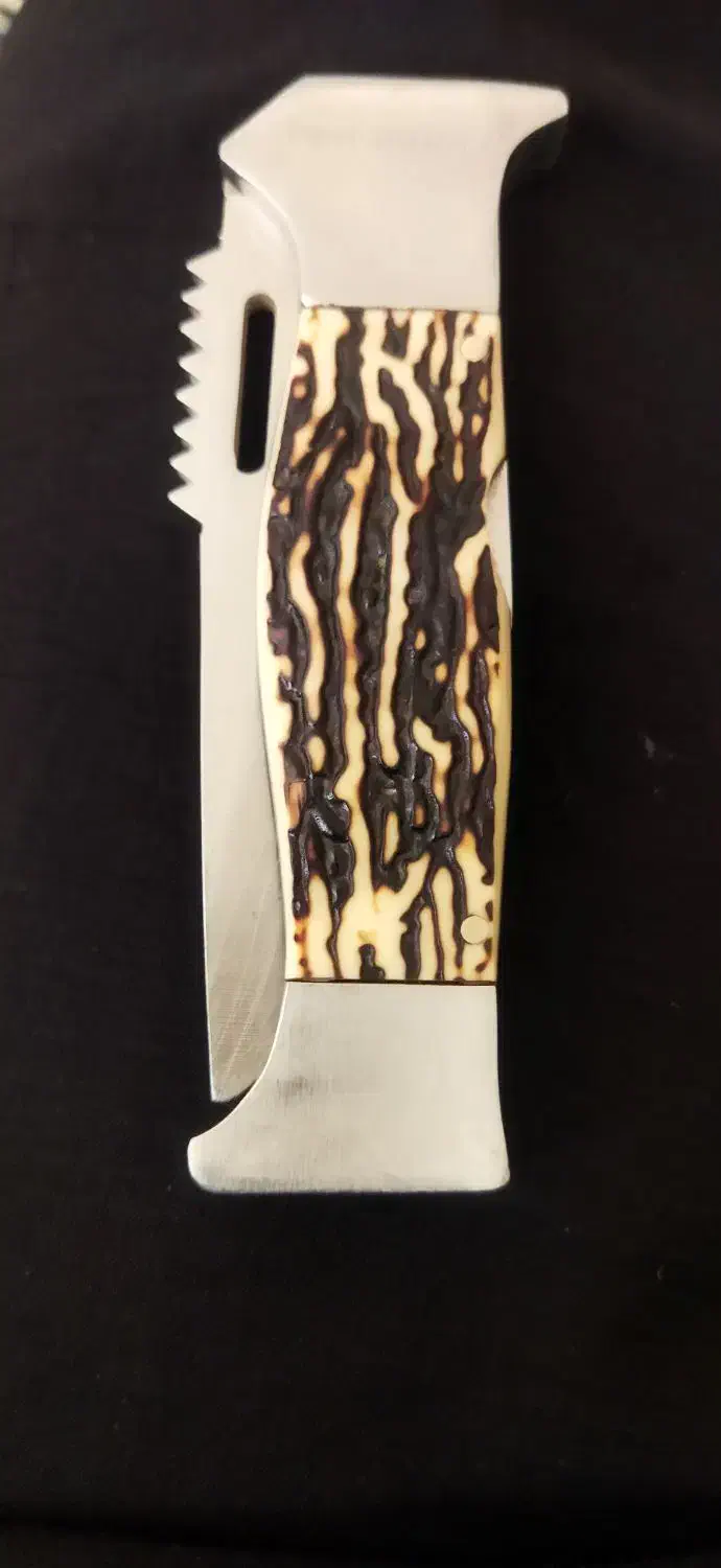 دسته استخونی|کلکسیون اشیاء عتیقه|چناران, |دیوار