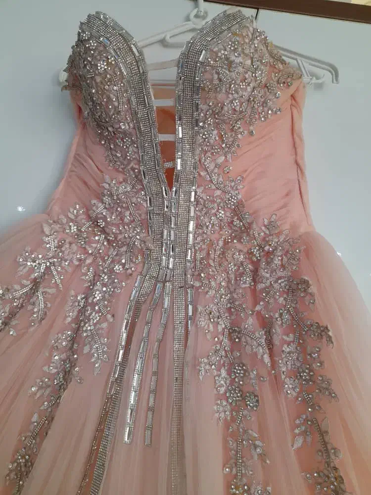 فروش ویژه لباسهای مجلسی کوتاه و بلند|لباس|بومهن, |دیوار